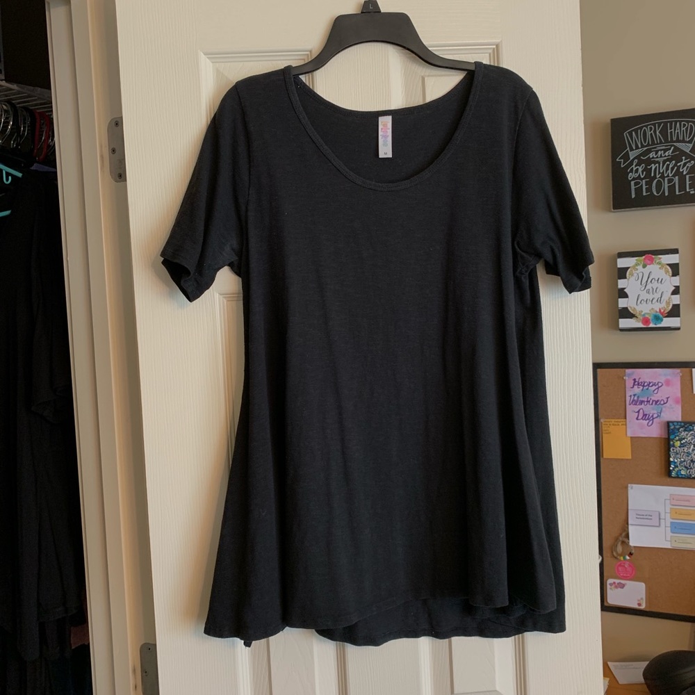 Black LuLaRoe Perfect T